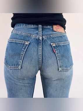 Tiny Fit Vintage 90s Levi's 501 Jeans Faded to Perfrction